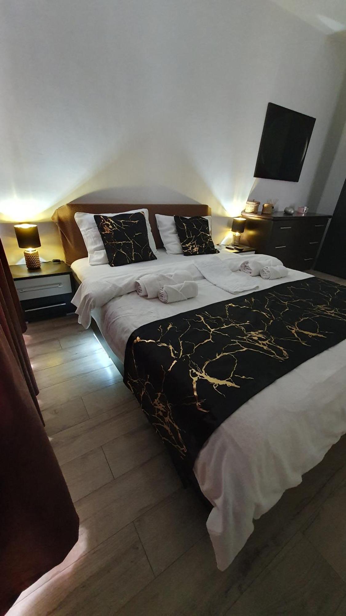 Andrei Apartment Braşov Extérieur photo